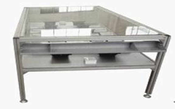 Assembling machine solar panels