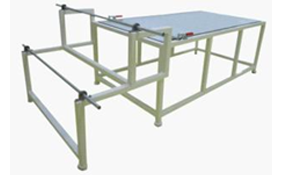 Eva backsheet cutting station